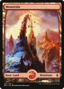Mountain (267) (Full Art) [Battle for Zendikar] Foil